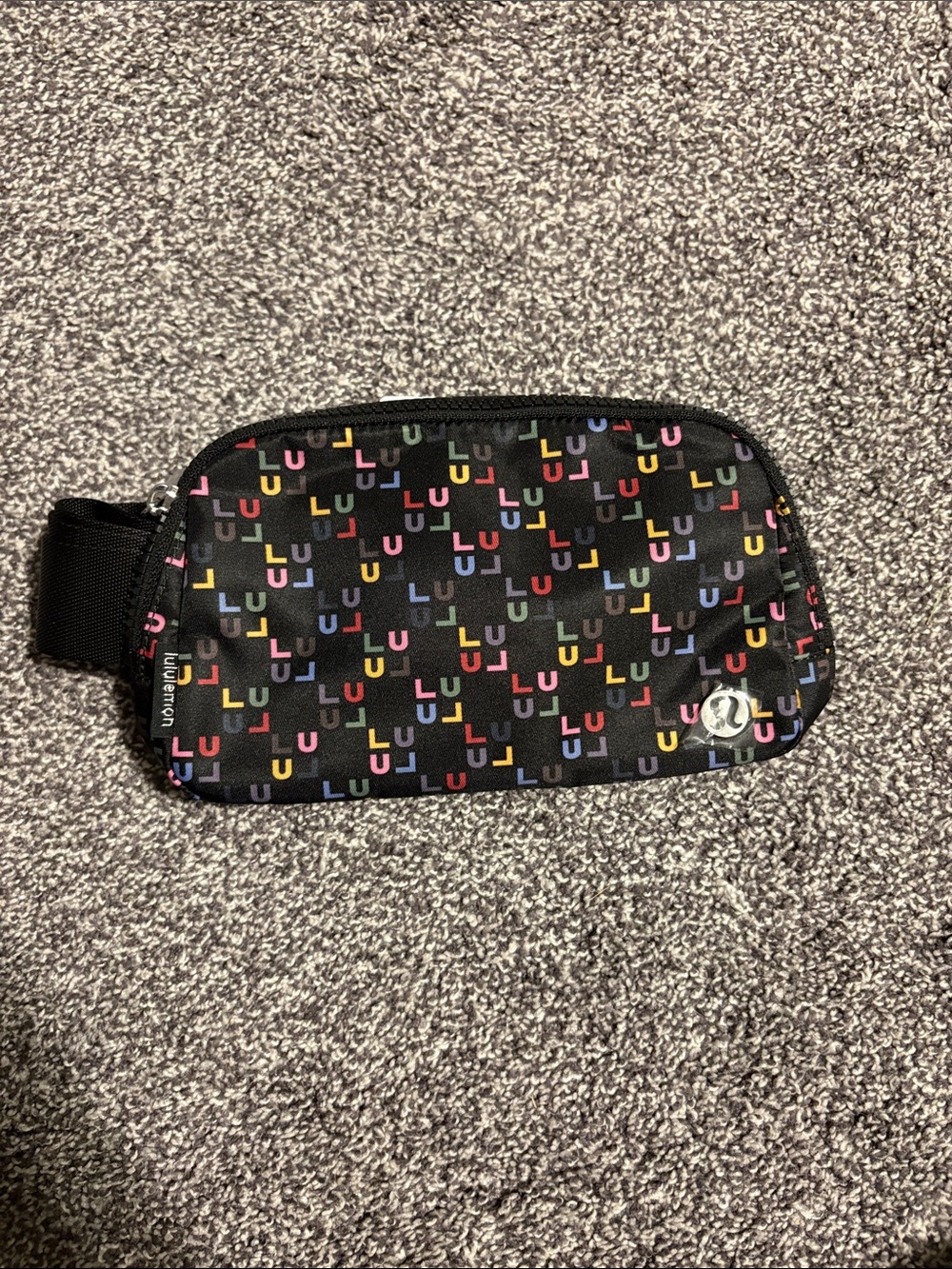 Lululemon Everywhere Belt Bag